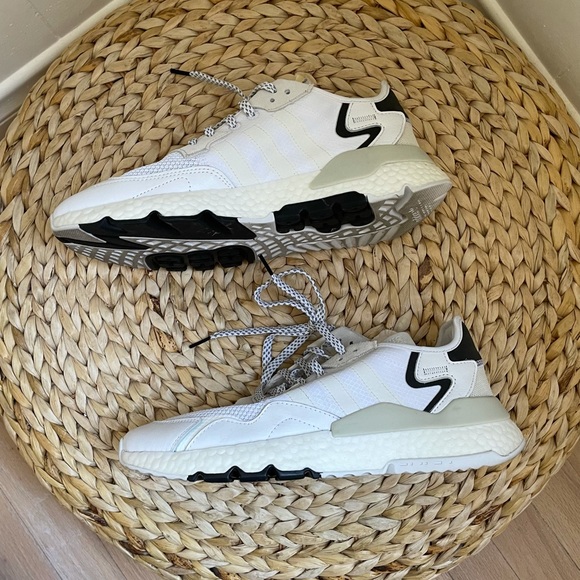 Adidas - Picture 3 of 5